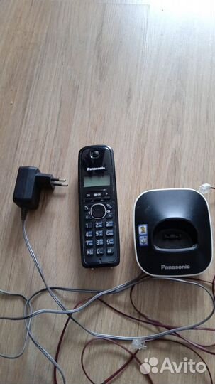 Радиотелефон Panasonic KX-TG1611RU