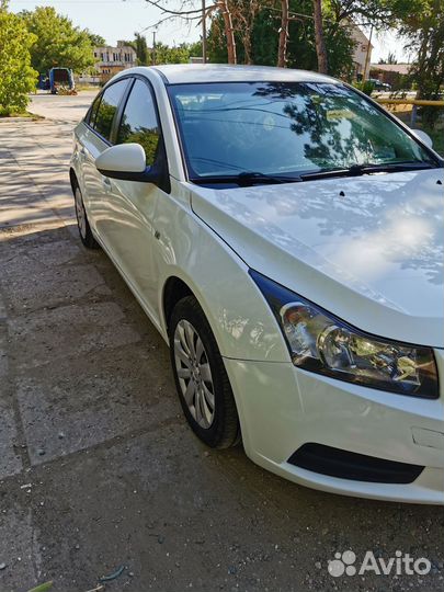 Chevrolet Cruze 1.8 AT, 2013, 260 450 км