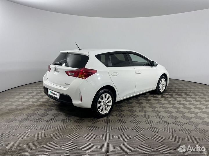 Toyota Auris 1.6 CVT, 2013, 156 309 км