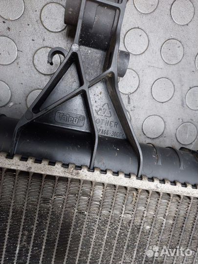 Радиатор охлаждения двигателя Volvo S60, 2006