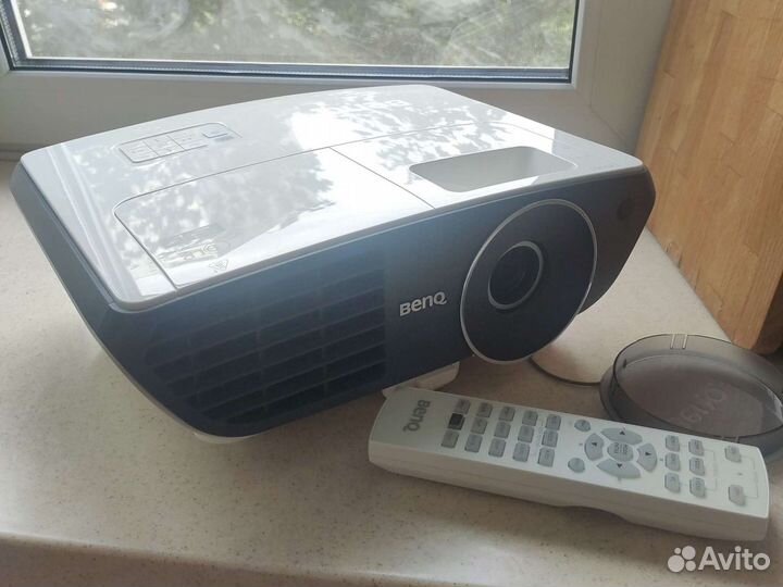 Проектор benq w700