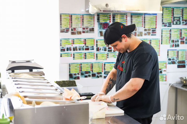 Повар сушист с обучение