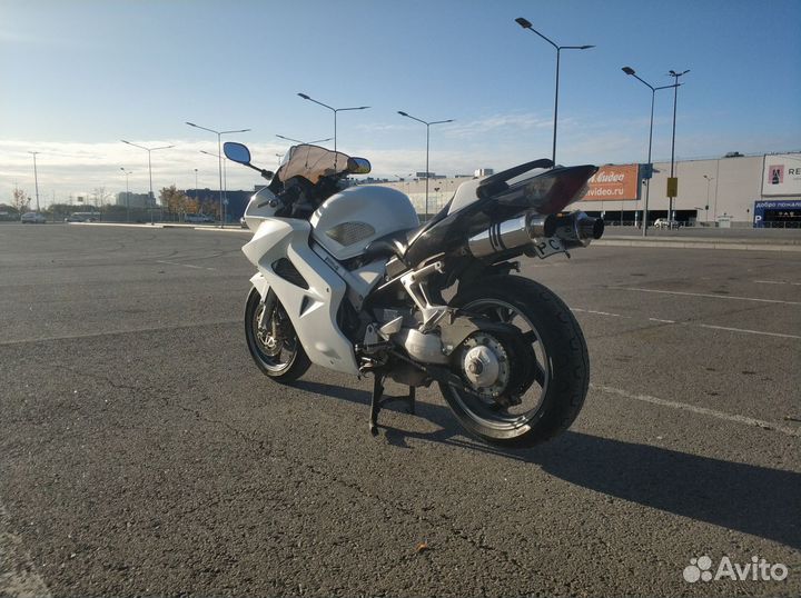 Honda VFR800 ABS 2006 Рестайлинг