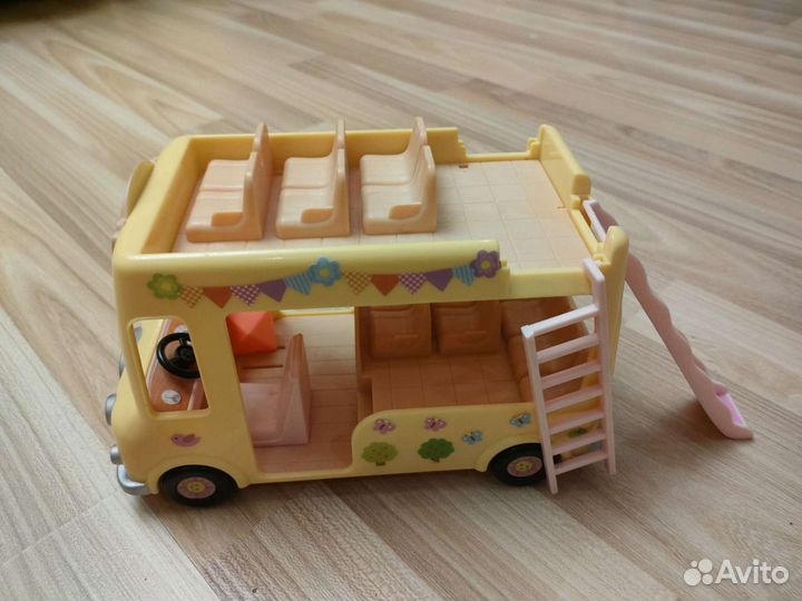 Sylvanian families, Барби