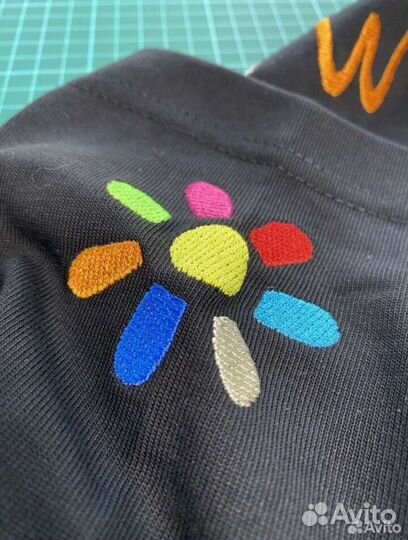 Футболка mladenec