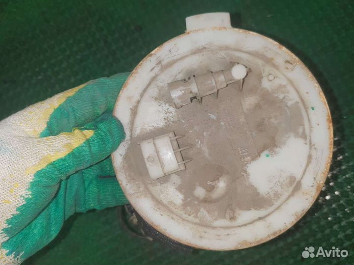 Насос топливный Opel Astra H 1.6