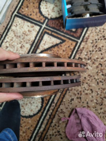 Комплект тормозов+диски+ колодки 282 Vag