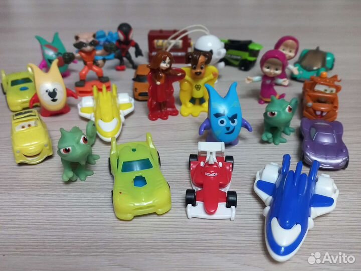 Игрушки из киндера