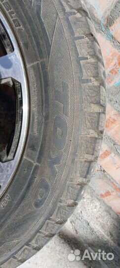 Toyo Observe Ice-Freezer SUV 225/60 R17 103T