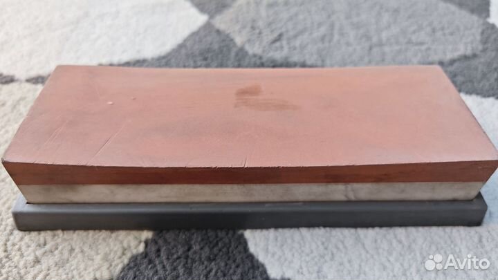 Водный точильный камень