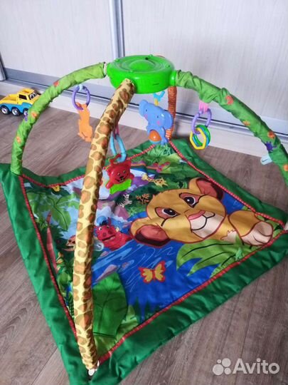 Развивающий коврик