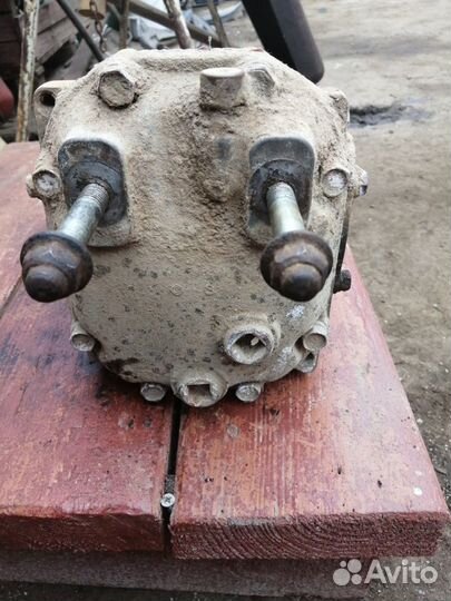 Редуктор задний Subaru Forester SF EJ201 1999