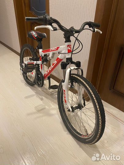 Велосипед Stels Pilot 290