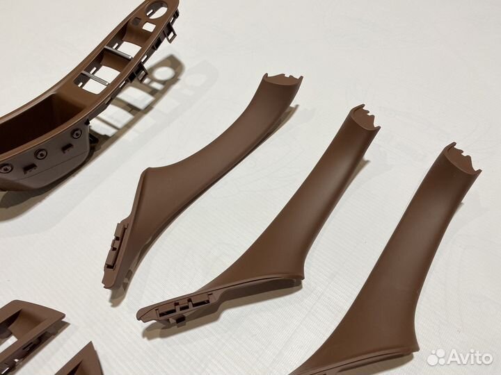 Накладки на ручки дверей красные BMW 5 F10/F11