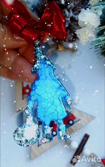 Новогодние игрушки из эпоксидной смолы