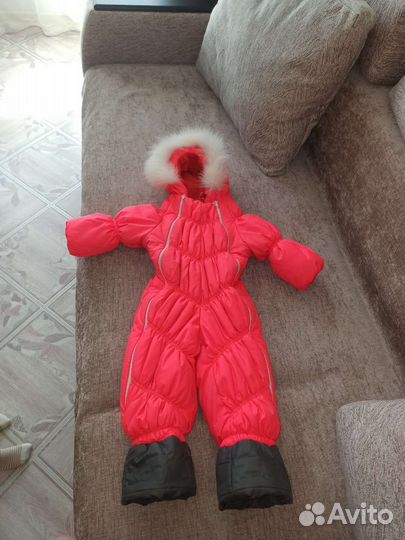 Зимний комбинезон для девочки
