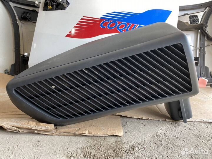 Воздухозаборник Volvo FH4 22724320