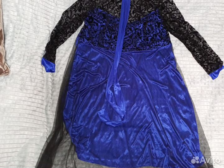 Вечернее платье