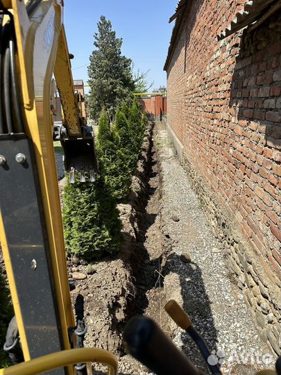 Мини-экскаватор