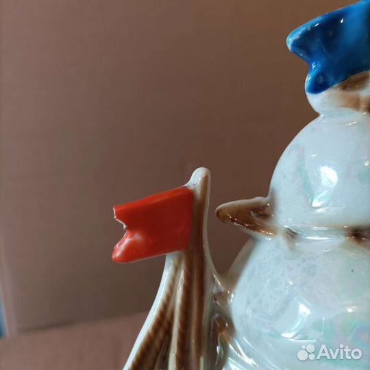 Светильник фарфоровый