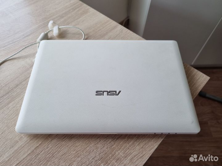 Нетбук asus Eee PC