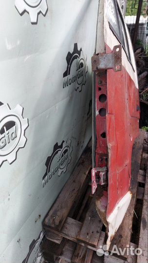 Дверь боковая Isuzu Forward NRR12 6BG1 1991