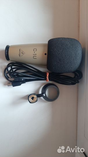 Микрофон студийный behringer c-1u