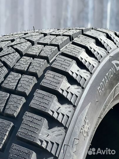 Sunwide Sunwin 215/60 R17 120T