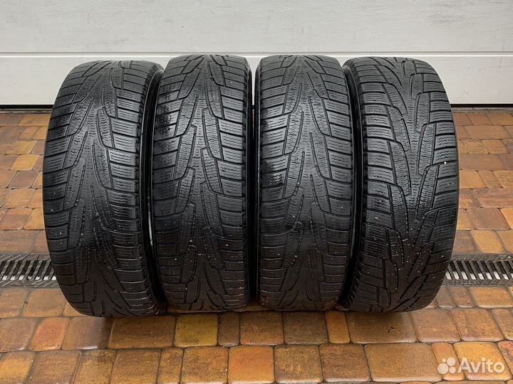 Kumho I'Zen KW31 215/65 R16 102R