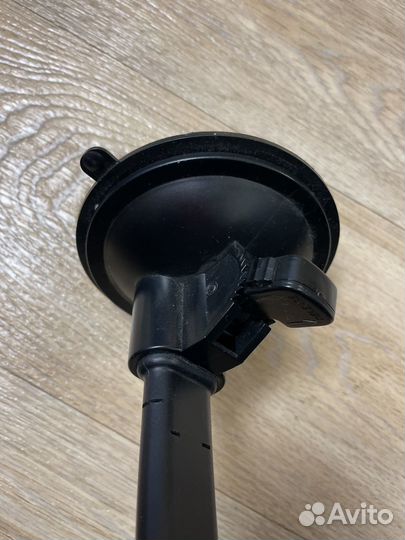 Держатель для планшета в машину