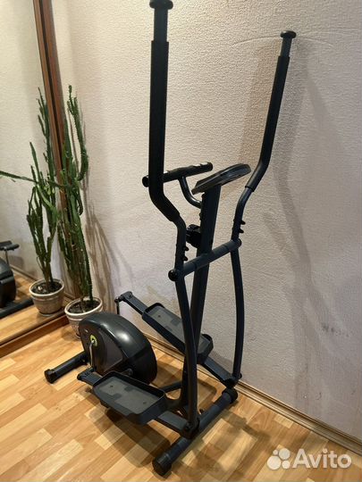 Эллиптический тренажер torneo