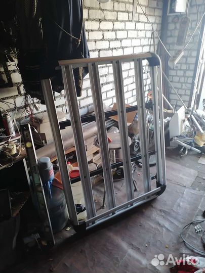 Багажник на крышу