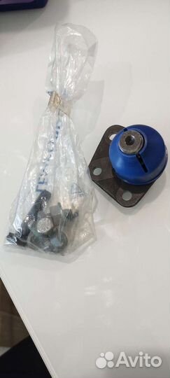 Шаровая опора 6U0407365