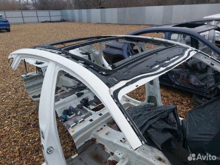 Крыша панель крыши Kia Optima G4KJ 2.4 2018