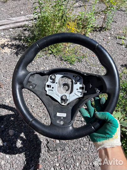 Руль бмв e90 e87 спорт