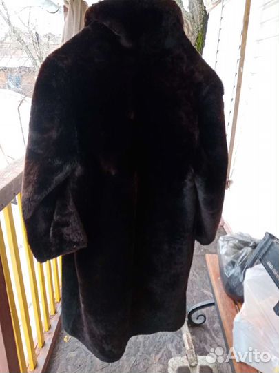 Шуба натуральная цигейковая