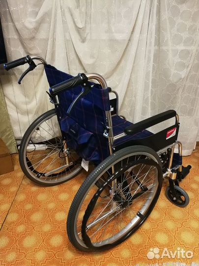 Инвалидная коляска
