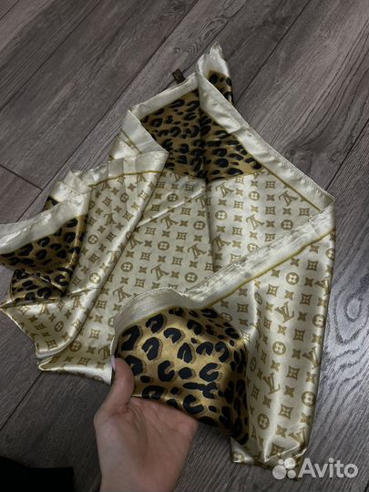 Шелковый платок