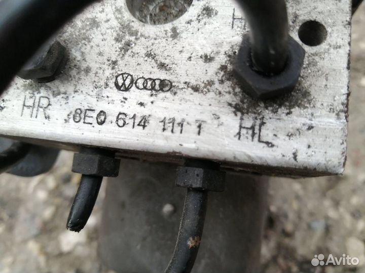 Блок ABS Ауди А4 Б6 8E0614111T