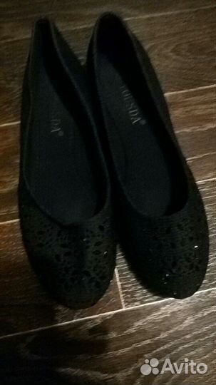Продам обувь женскую
