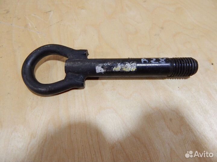 Крюк буксировочный Renault Logan / LADA Largus