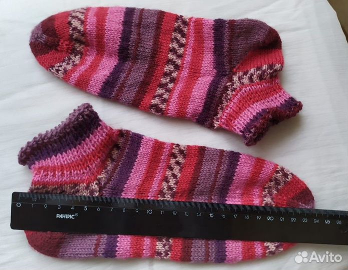 Носки женские вязанные. Ручная работа