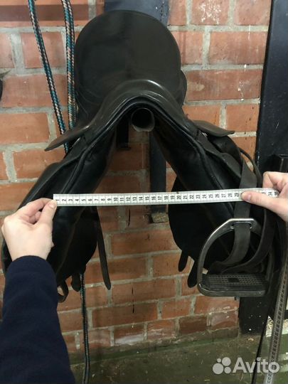 Седло для лошади универсальное