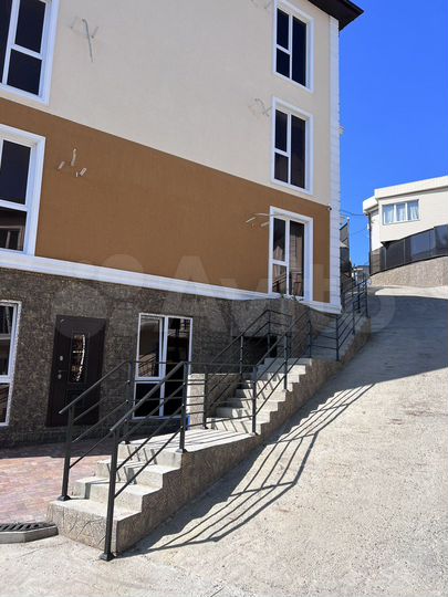 Своб. планировка, 39,5 м², 2/3 эт.