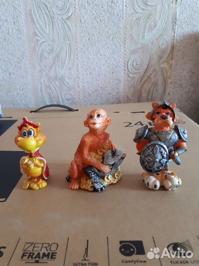 Статуэтки фигурки животных символ года