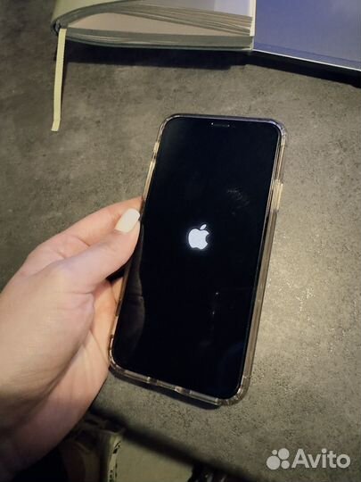 iPhone X, 64 ГБ