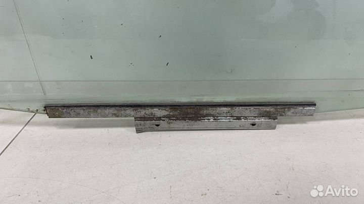 Стекло двери задней левой Toyota Camry V50 2011-20