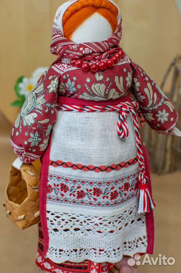 Кукла оберег с корзиной ручной работы Берегиня