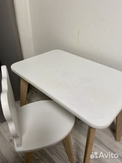 Детский стол и стульчик