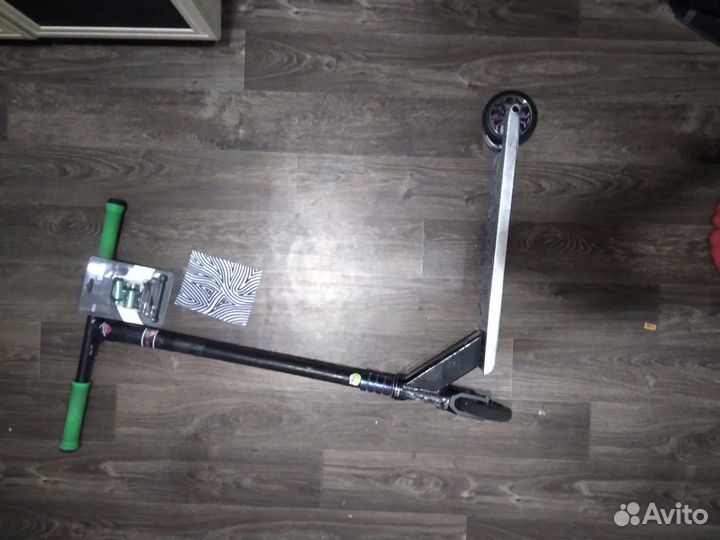 Трюковой самокат